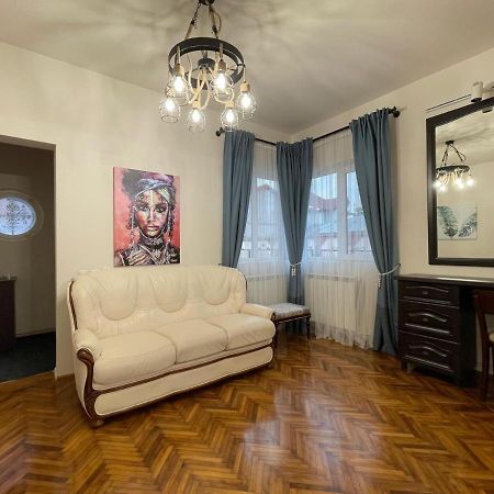 Premier Rooms Ploieşti Exterior foto